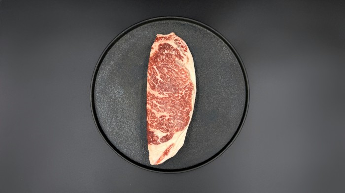 Стейк Стриплойн Мираторг Прайм